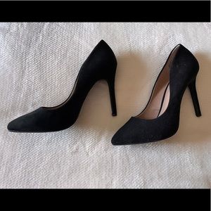 Black Suede Pumps